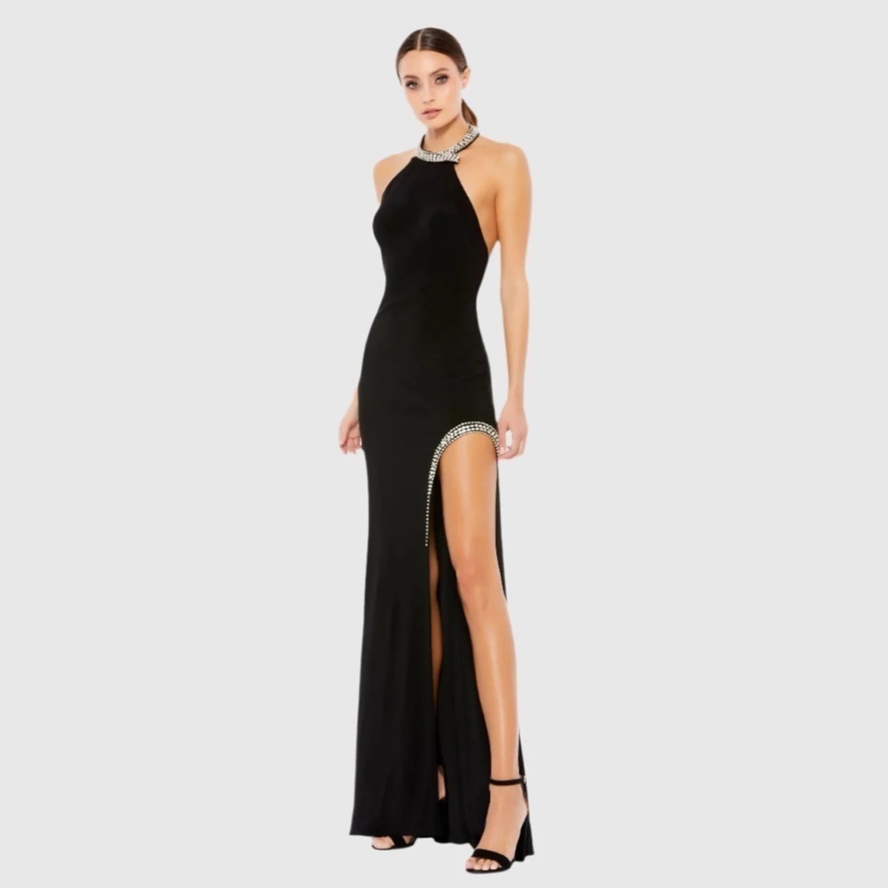 Mac Duggal 26533 NWOT HIGH SLIT HALTER GOWN W/ RHINESTONE ACCENTS